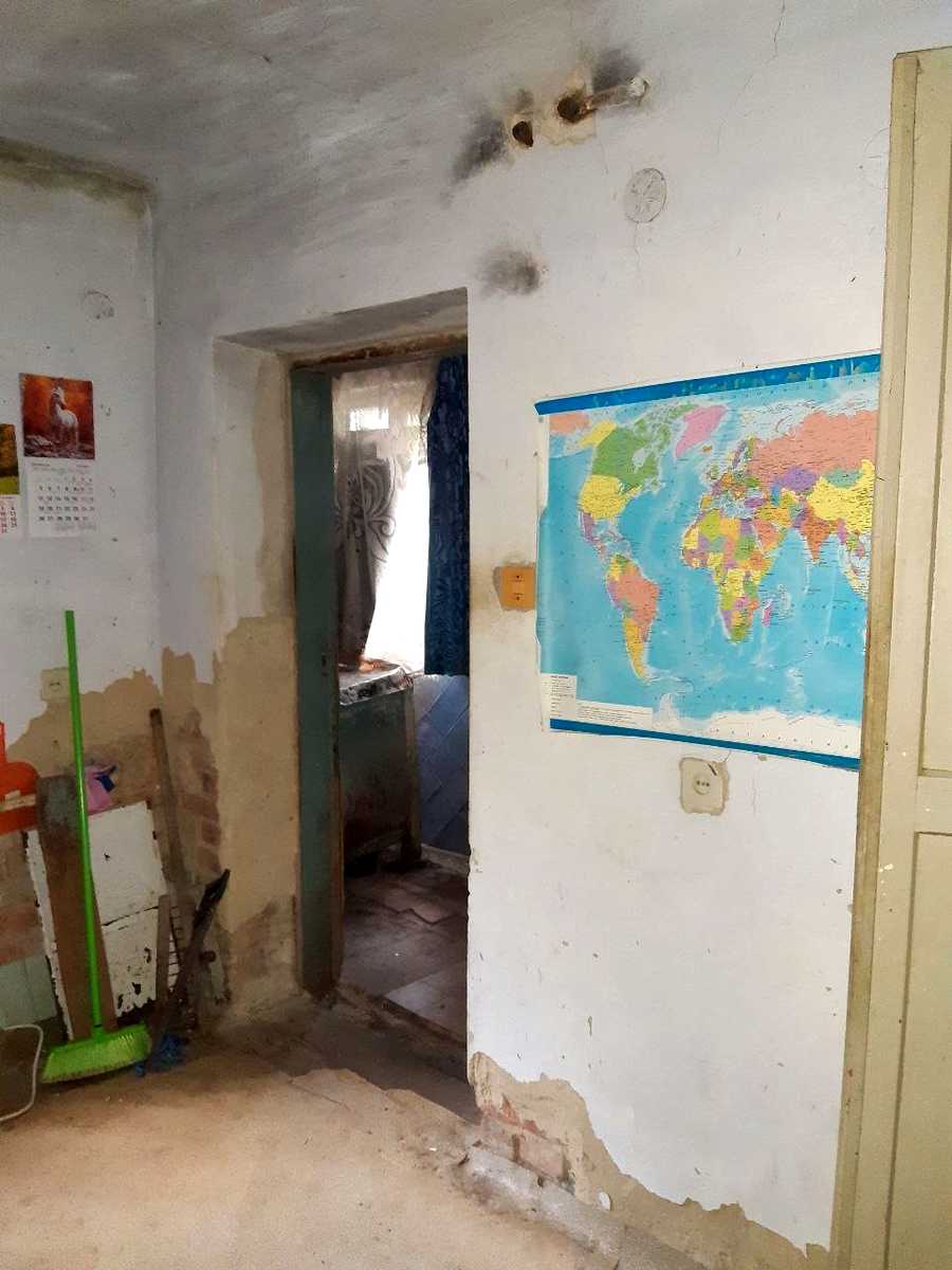1879747638806686