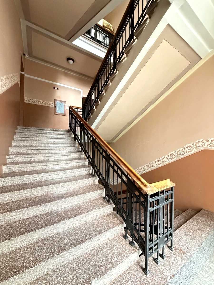 1879748823660187