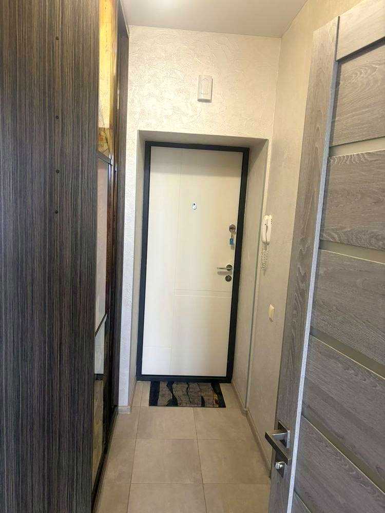 1879749000605601