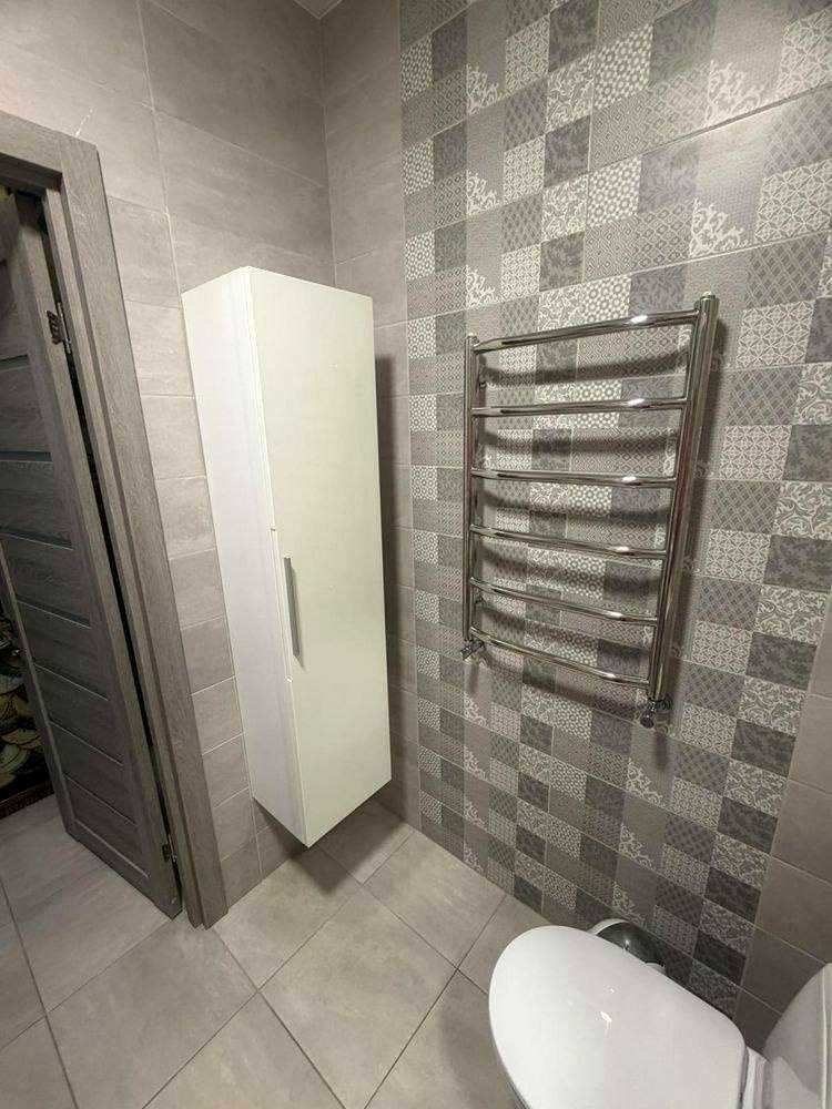 1879749000649924