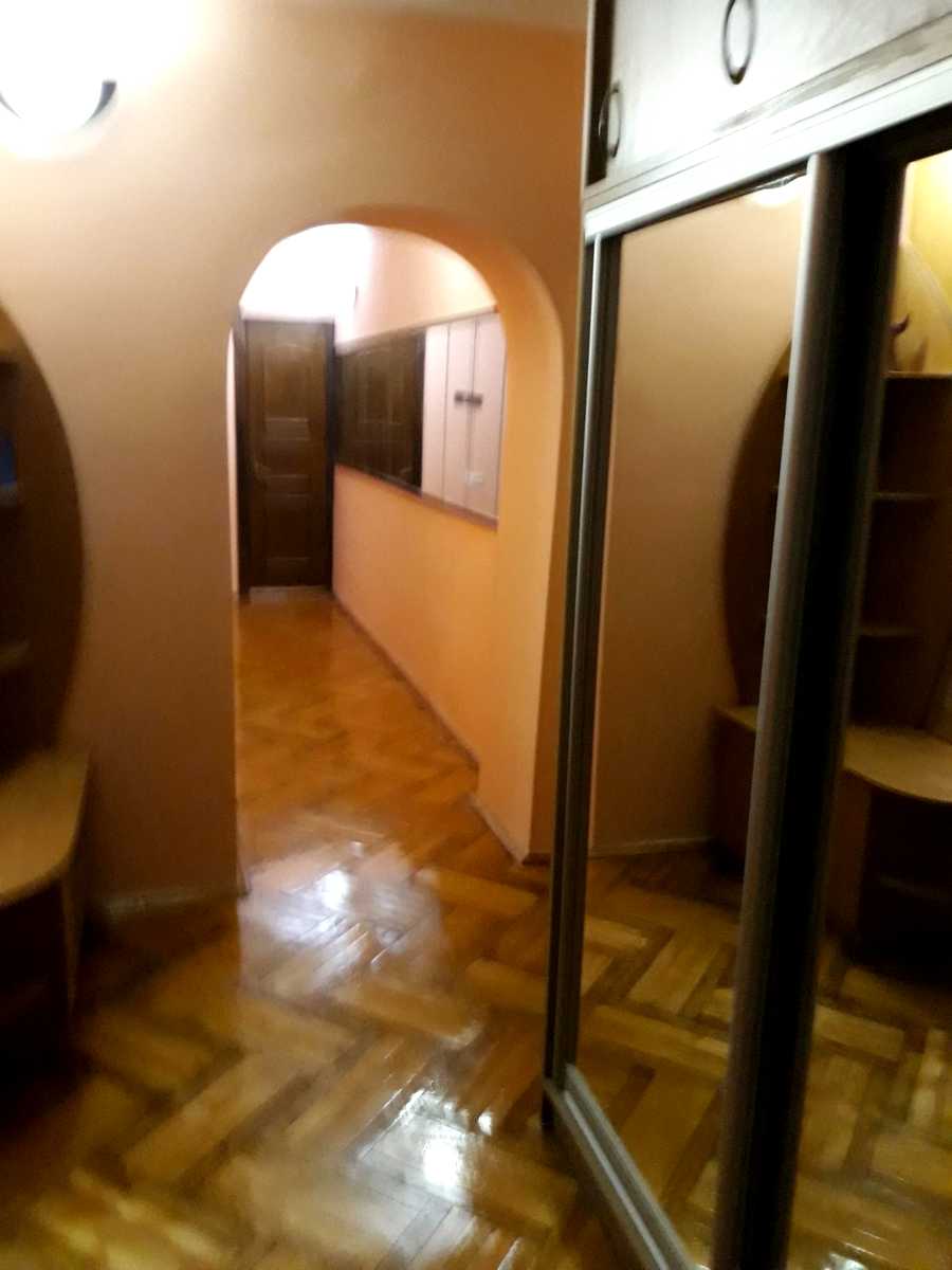 1879749084099097