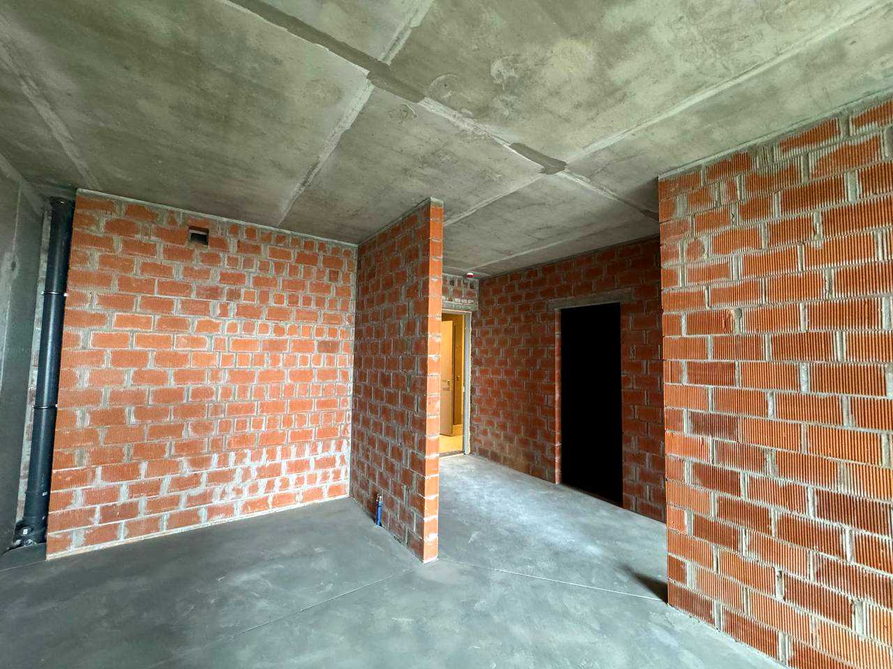 1879749480414596