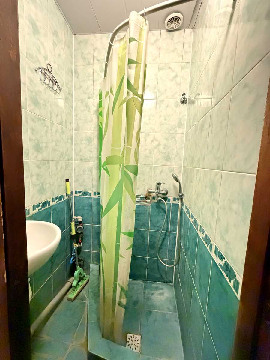 1879750554590332