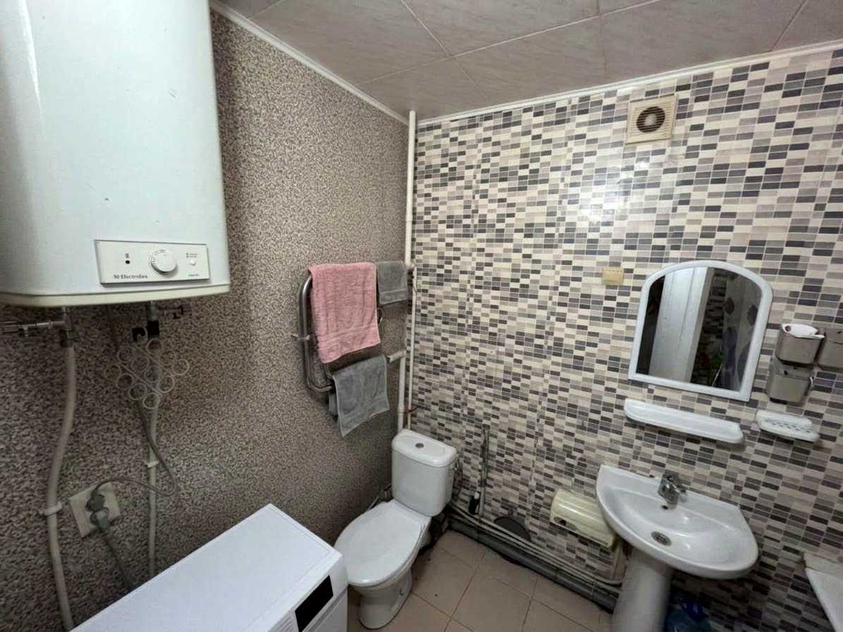 1879751468819951