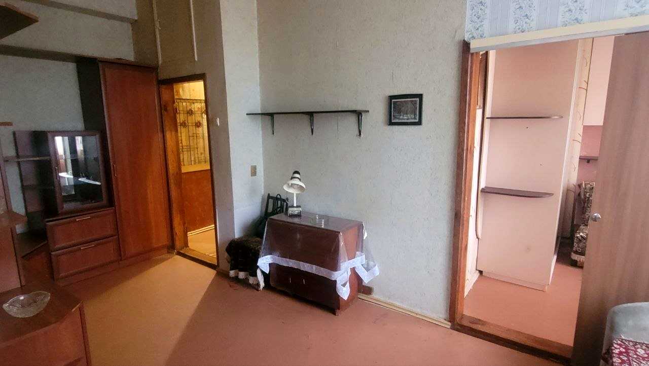 1879751983533896