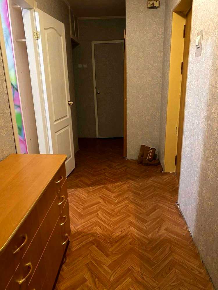 1879752382496813