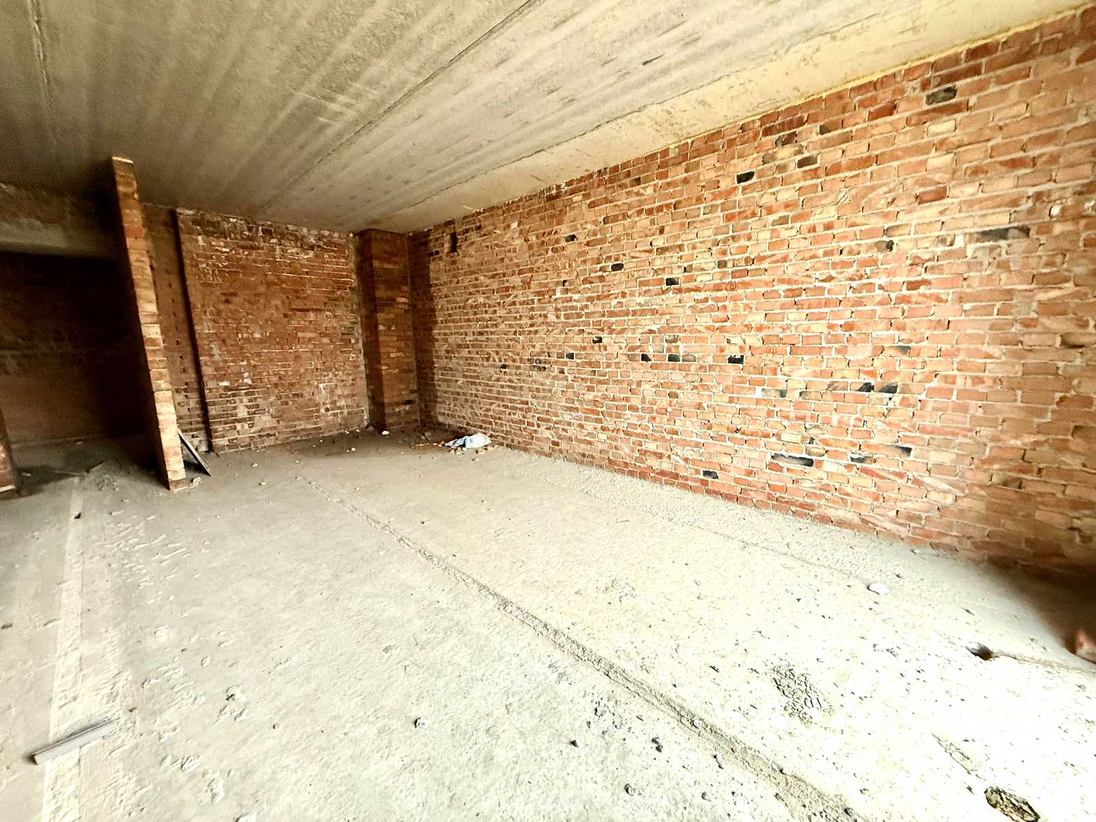 1879752982437206