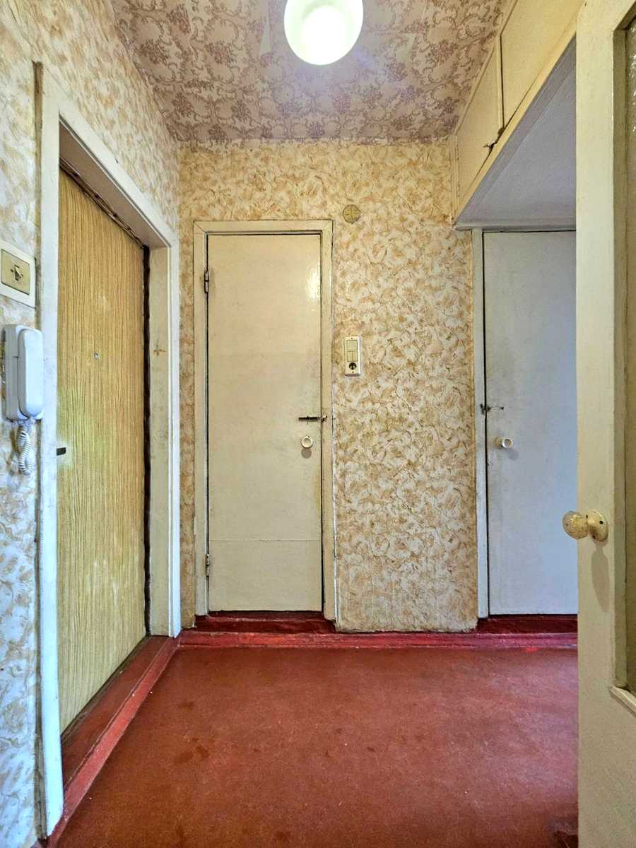 1879753304719739