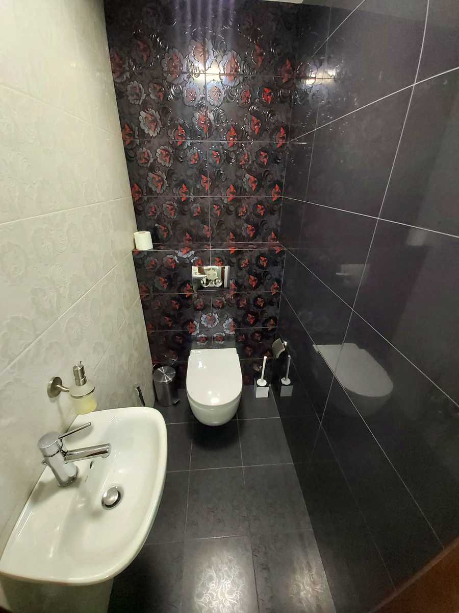 1879753480500911