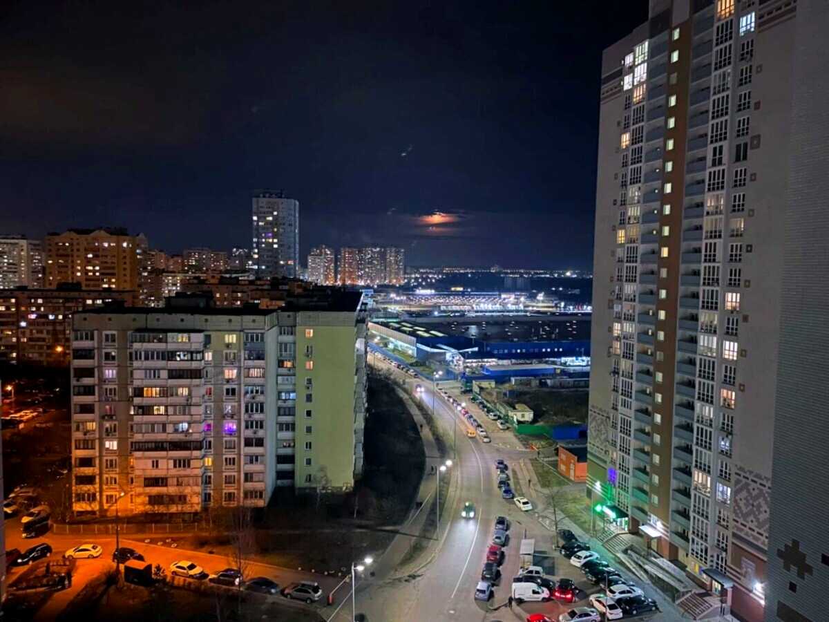 1879753808181490