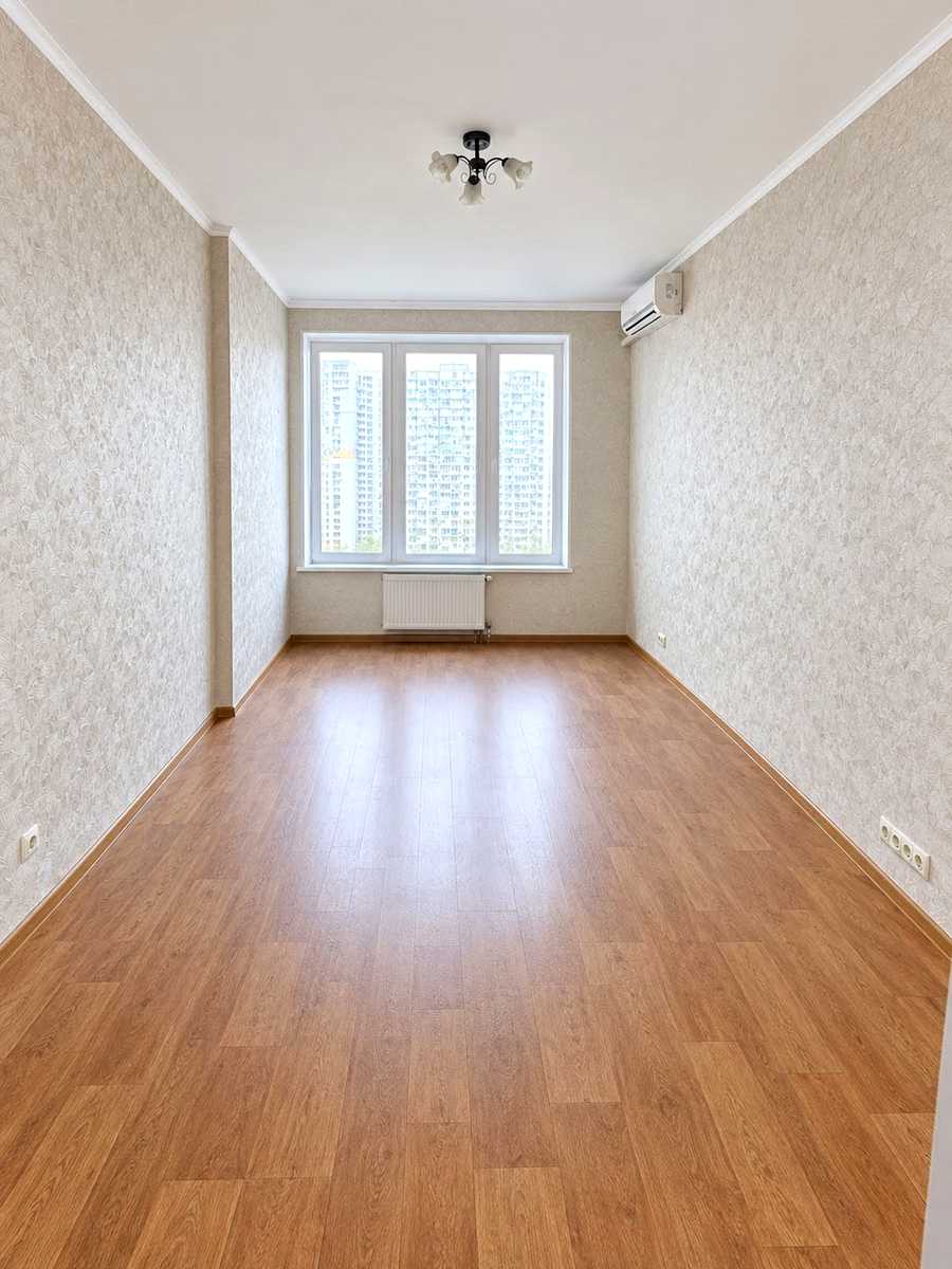 1879754528830394