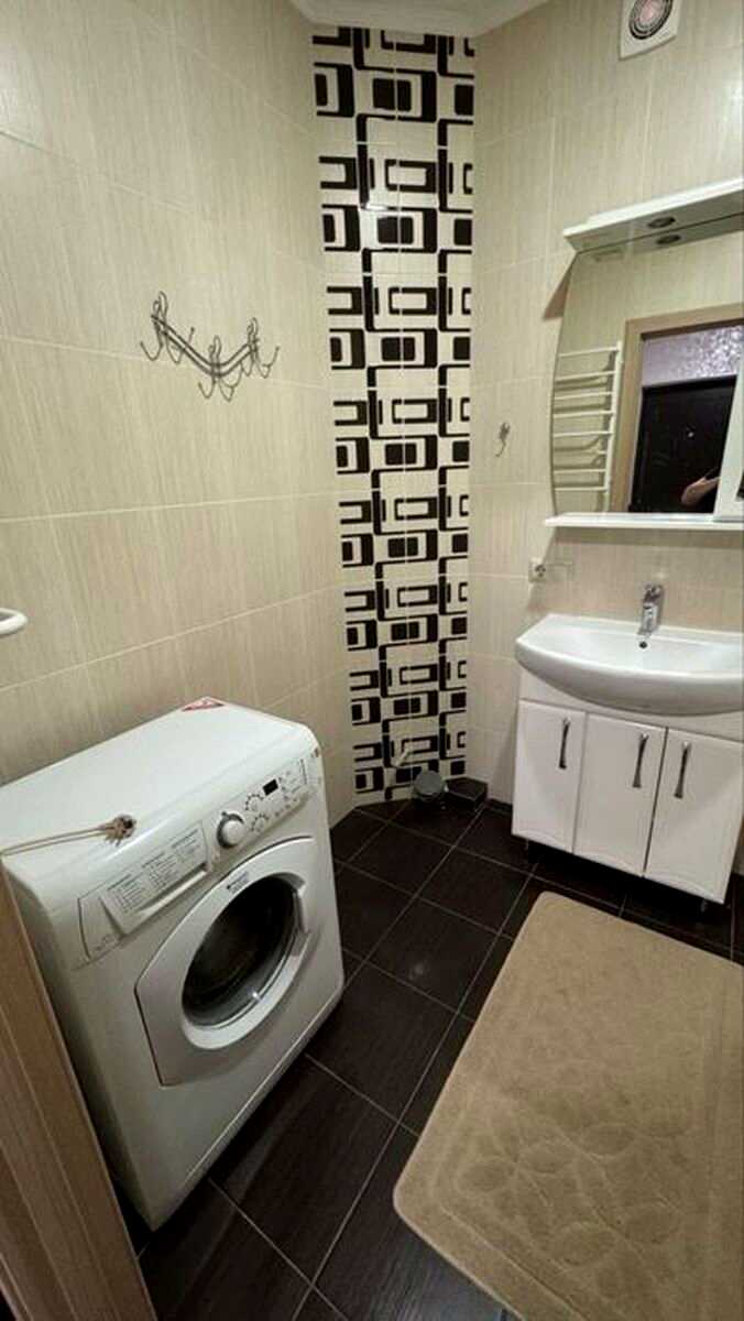 1879755530755765