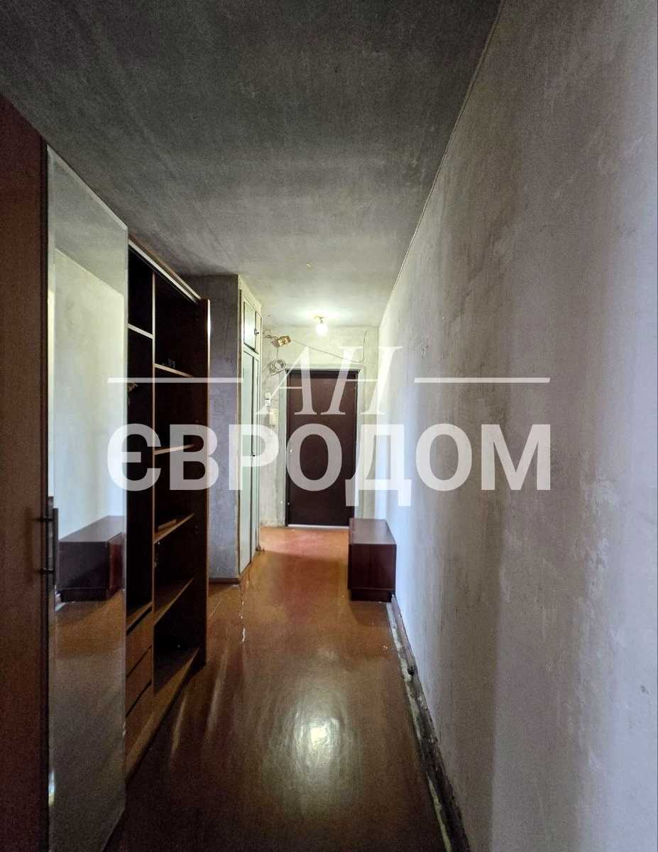 1879755668380757
