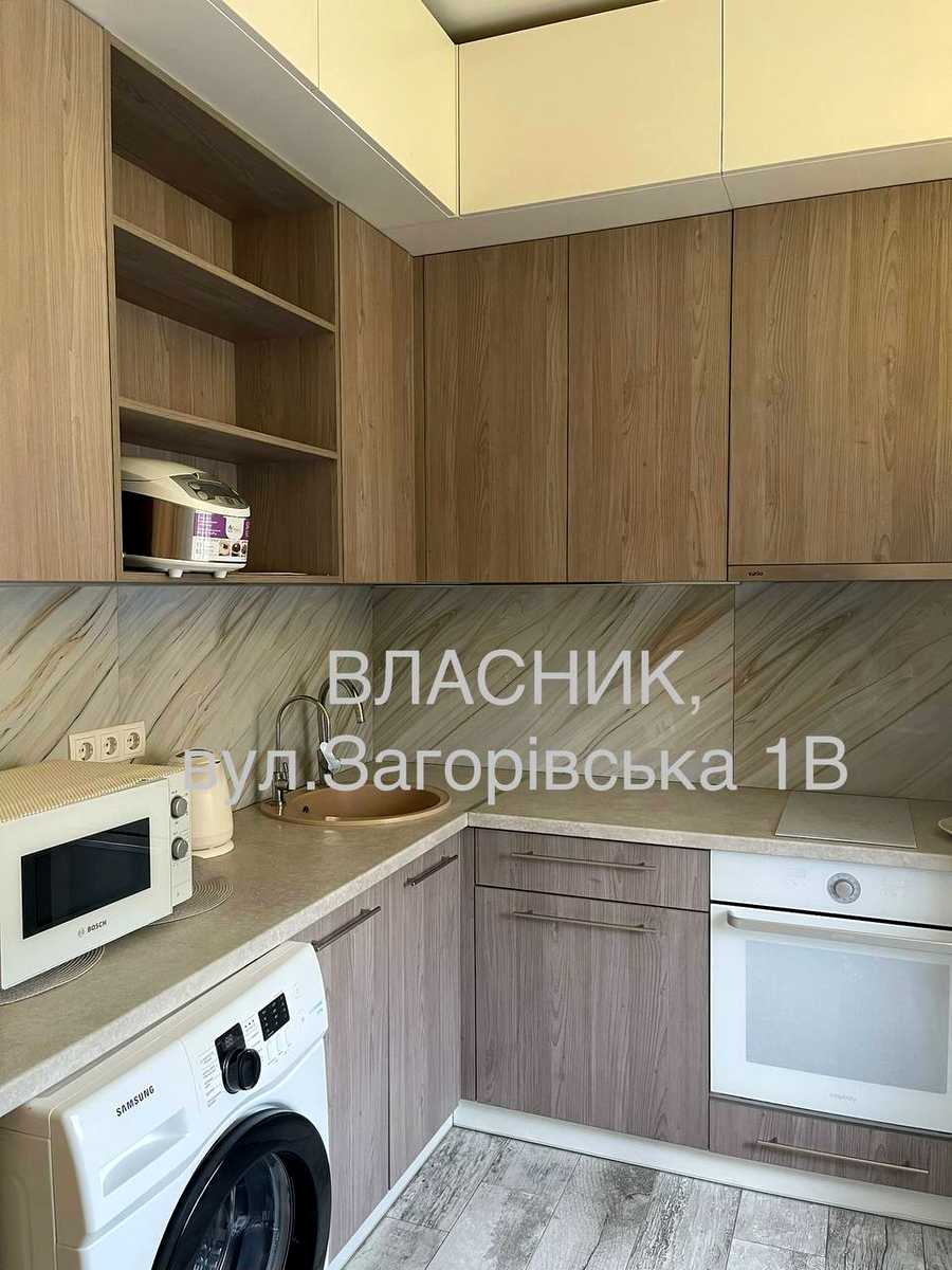 1879756227846624