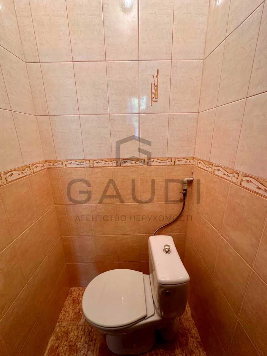 1879756630575950