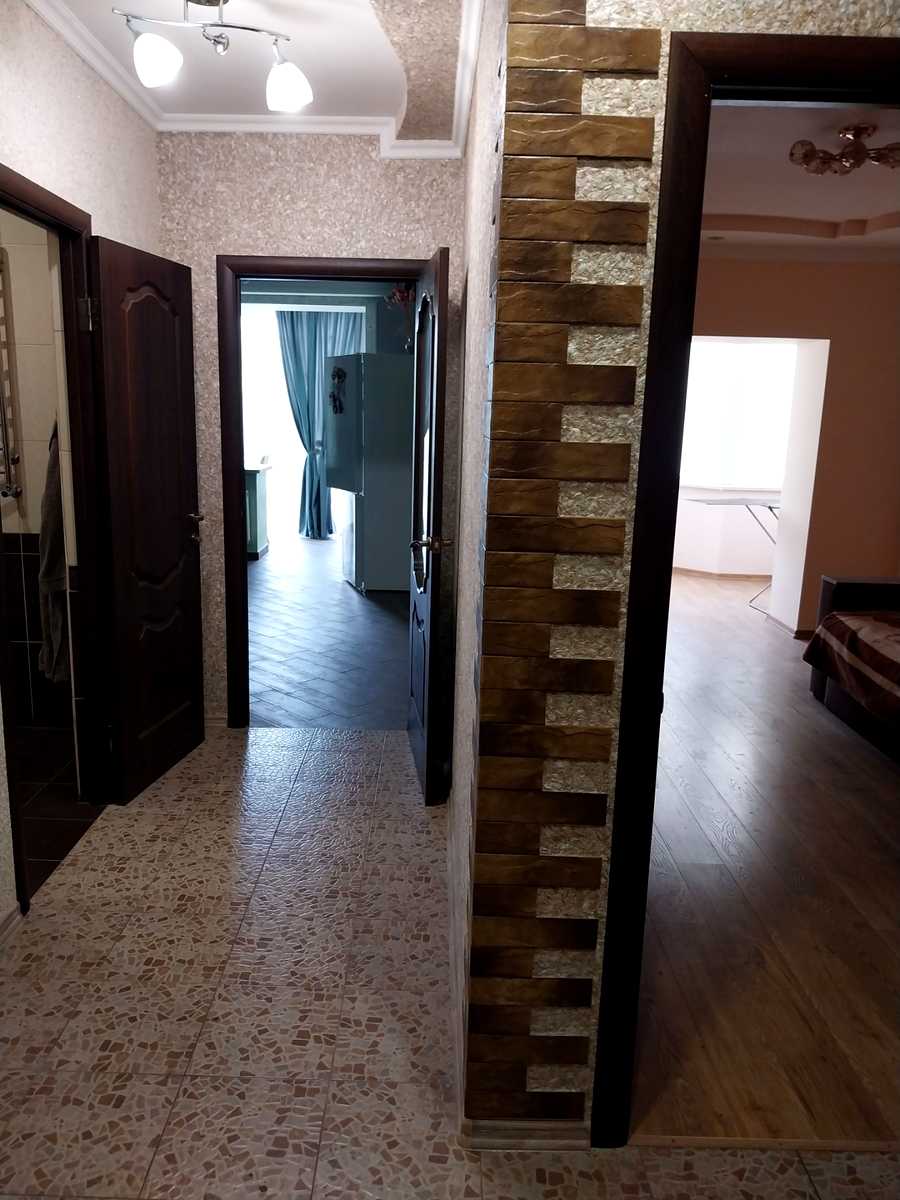 1879757097796291