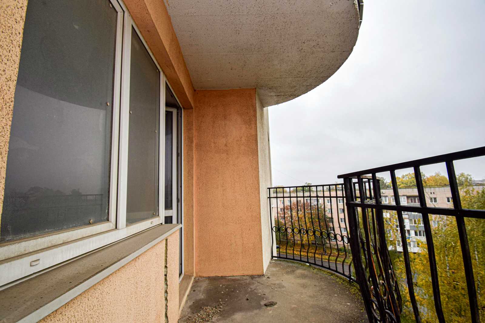 1879760285432424