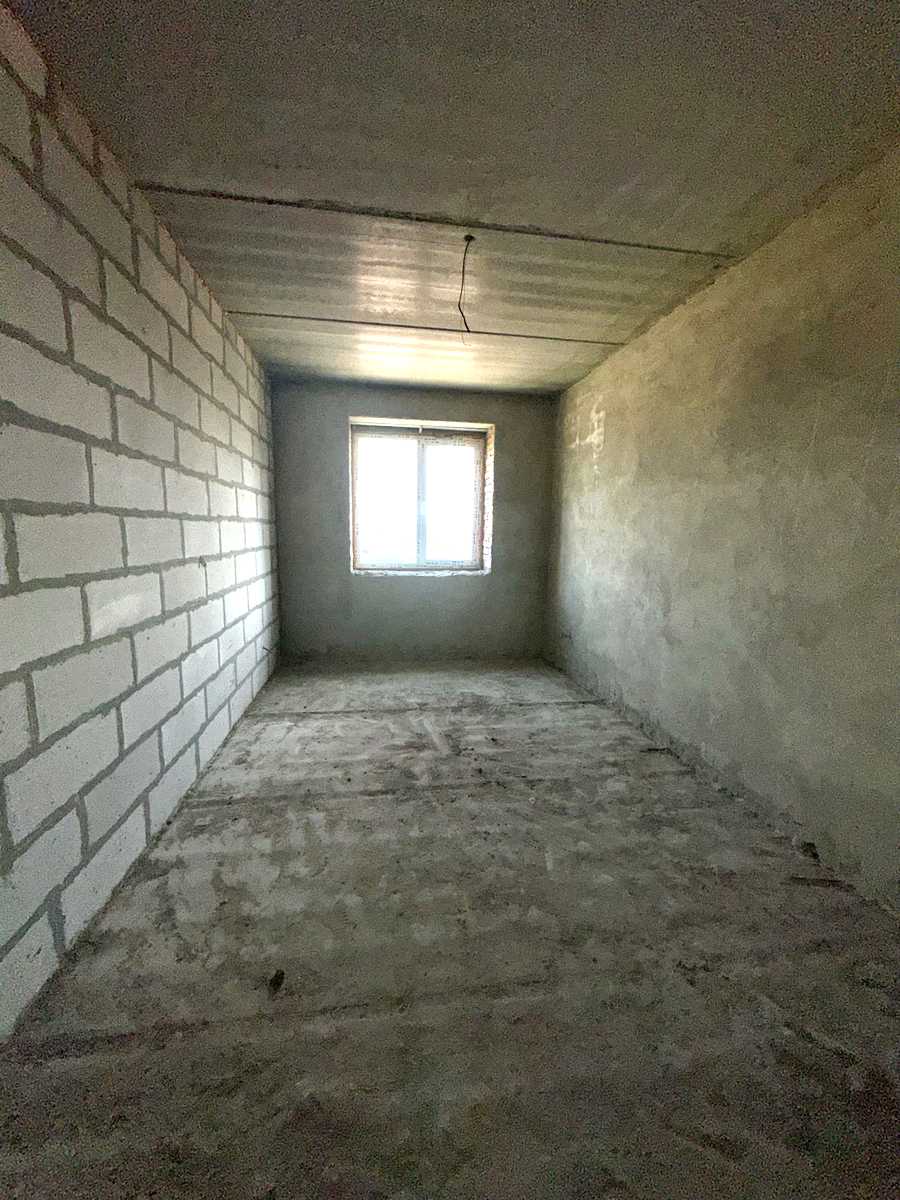 1879761406983706