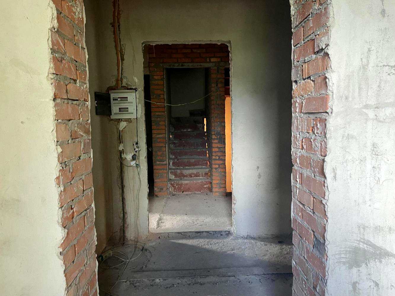 1879763698187543