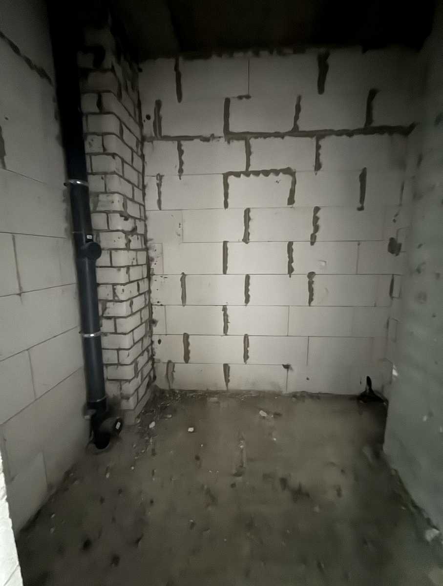 1879763921496198