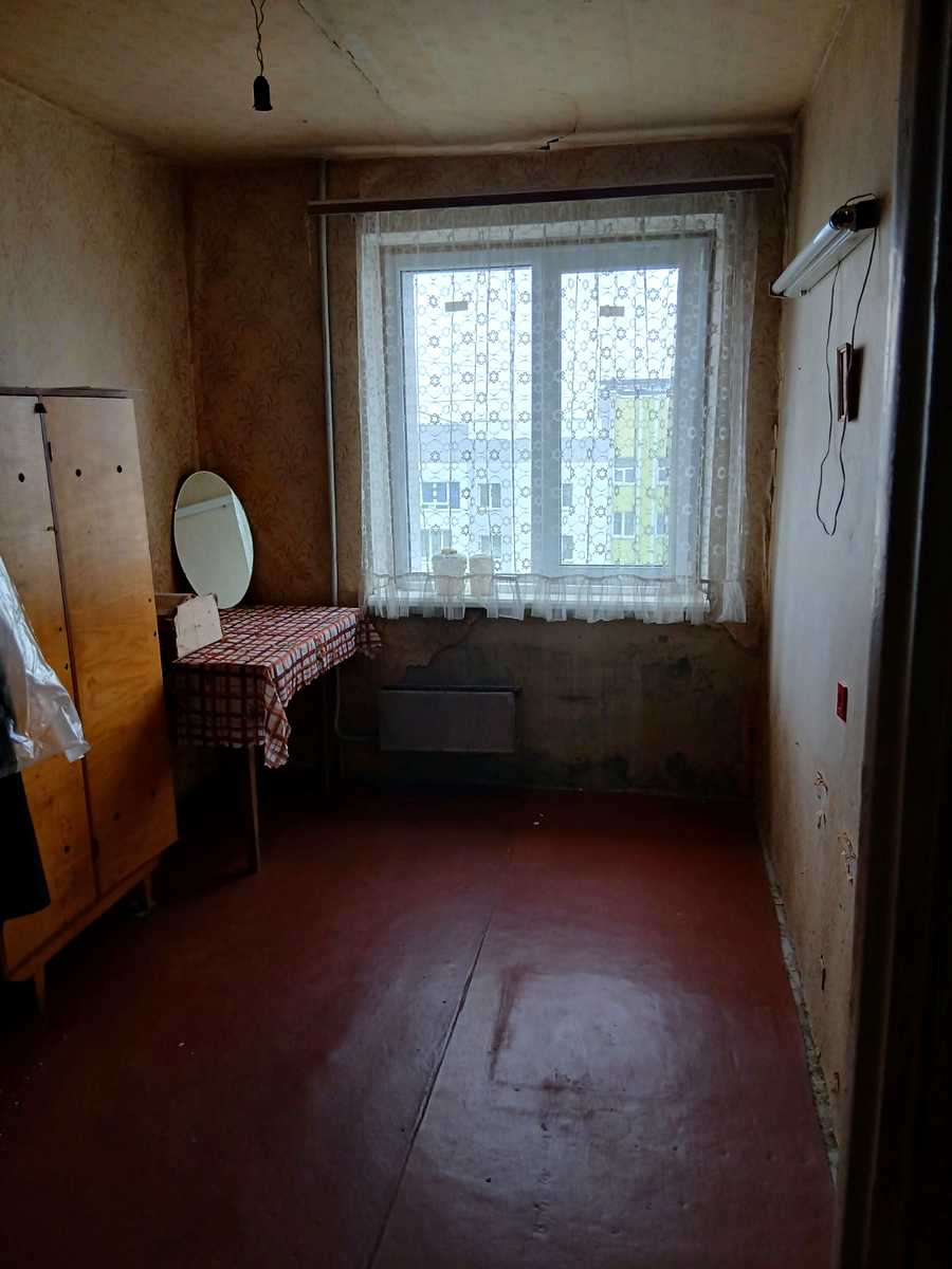 1879764105835706