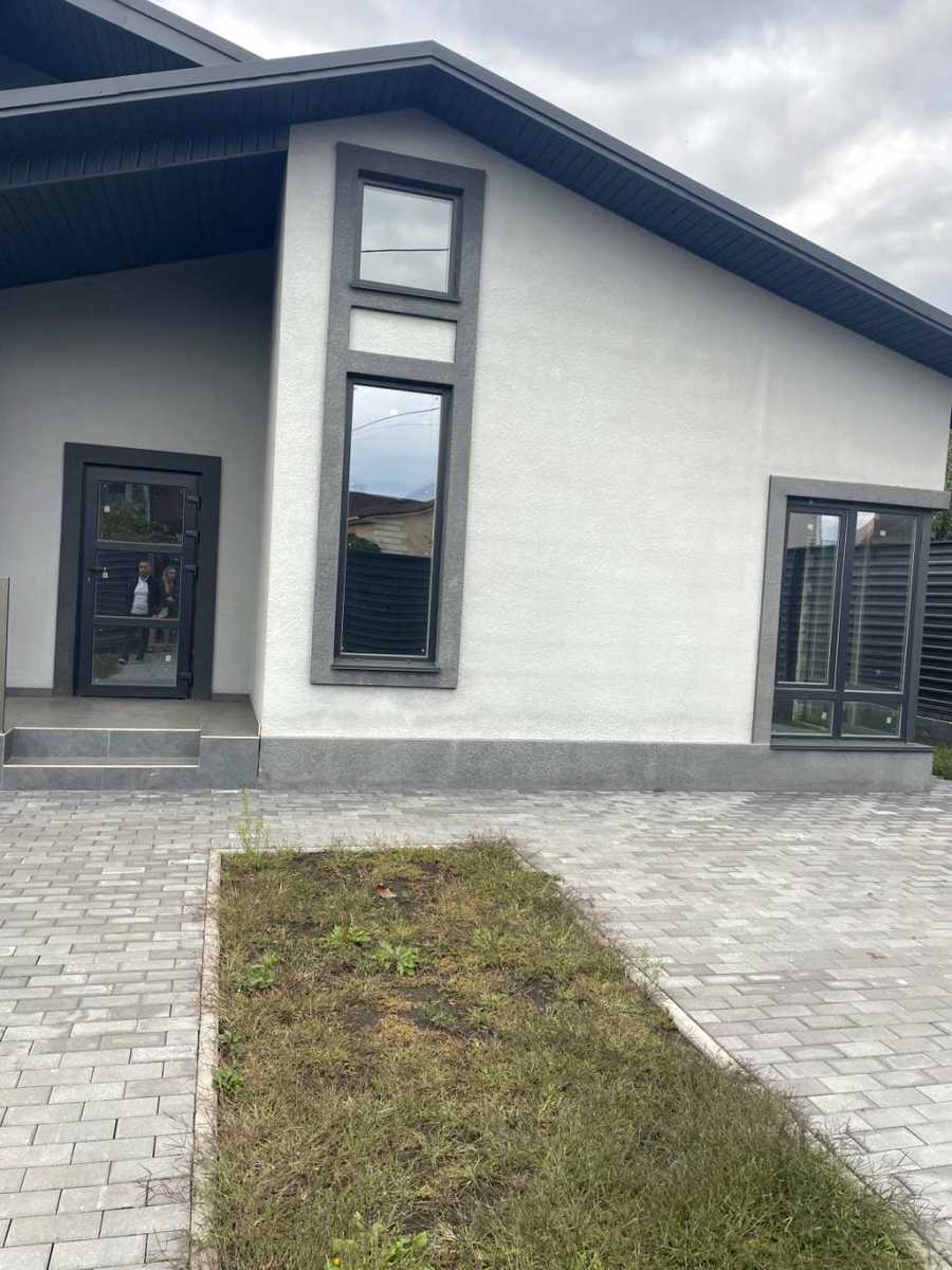 1879764437786504