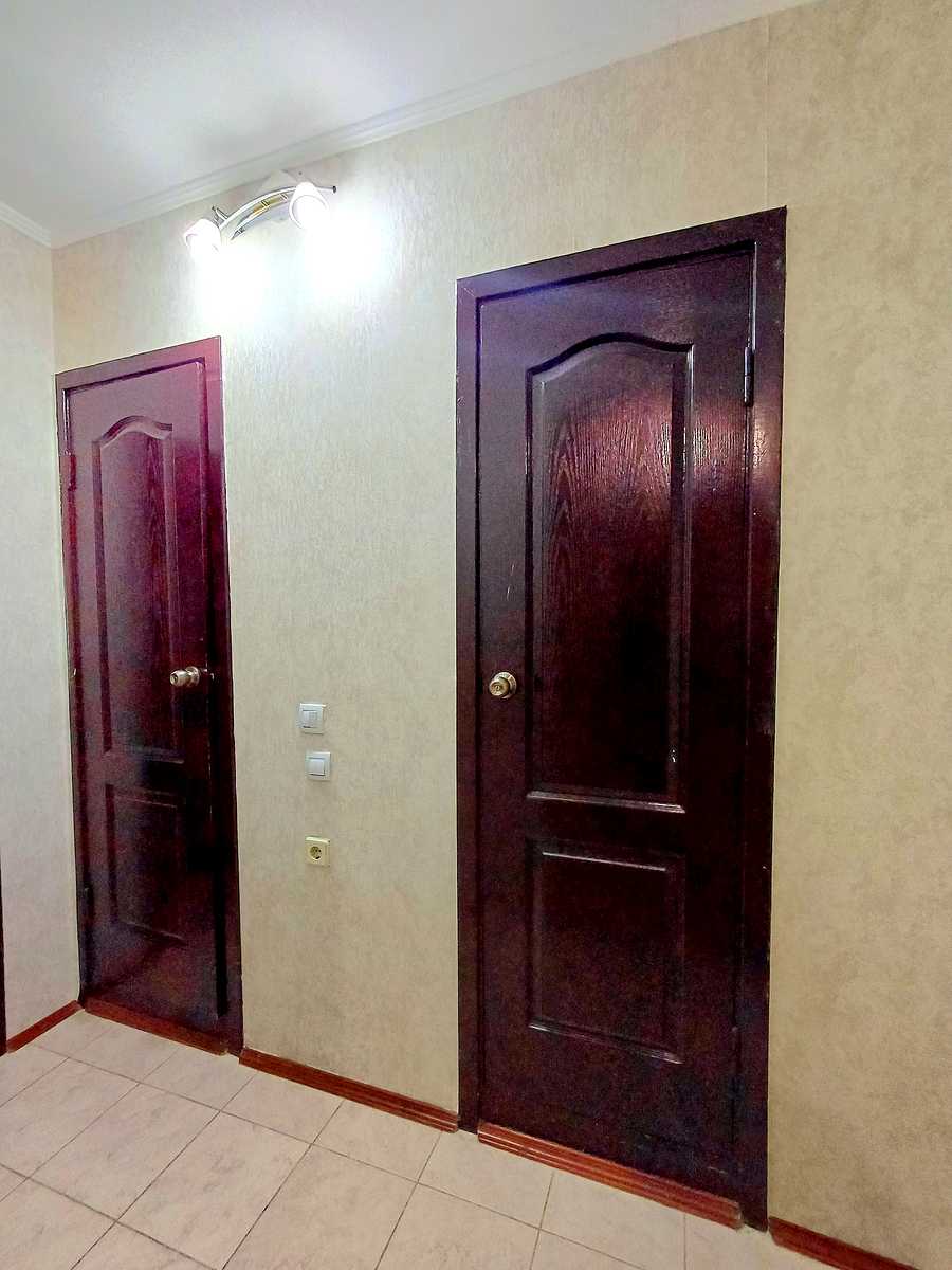 1879765003696136