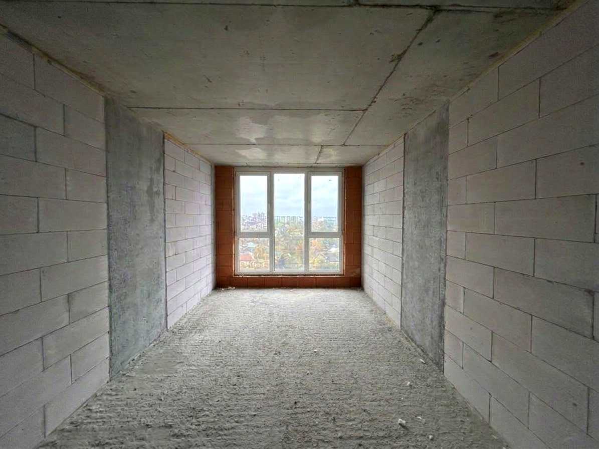 1879765693446568