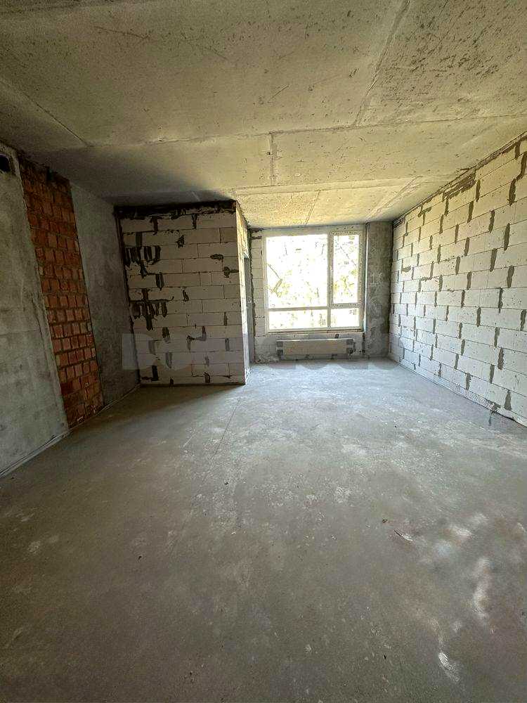 1879765995364102
