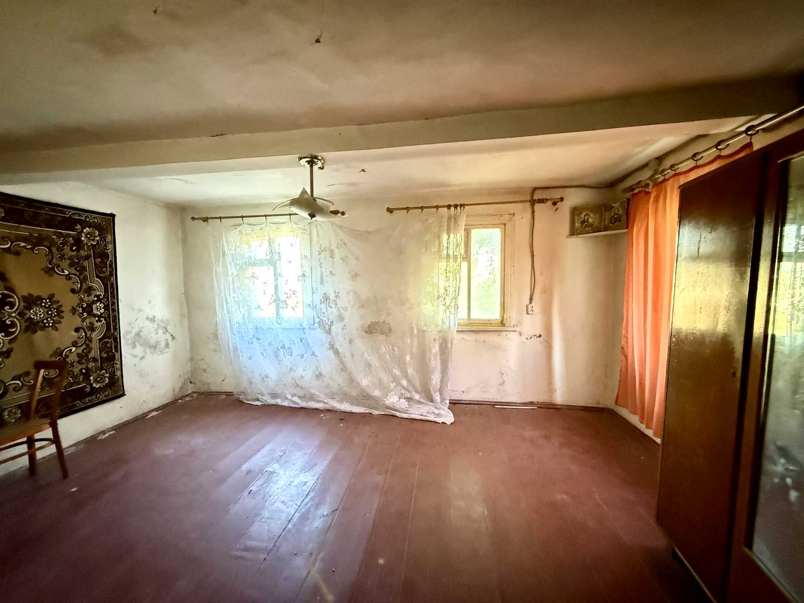 1879766207211299