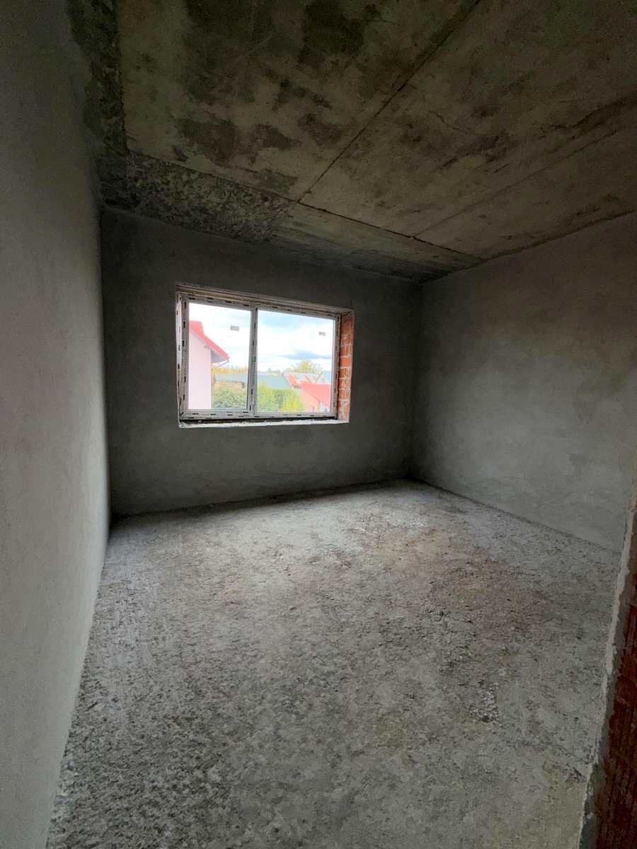 1879767467973072