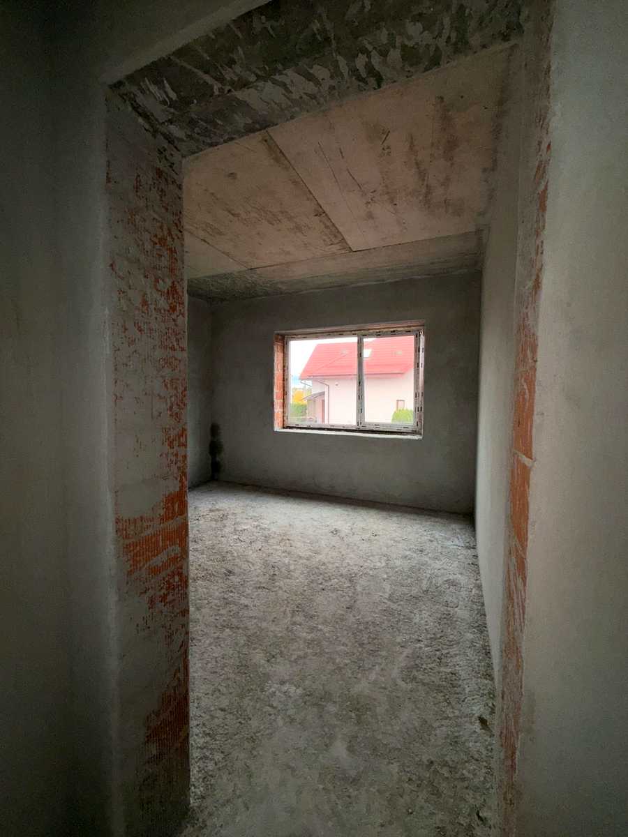 1879767472495529