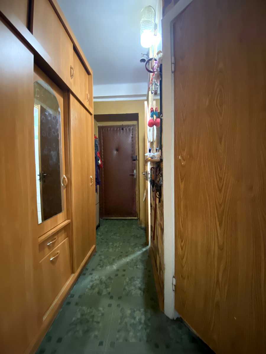 1879767648052604