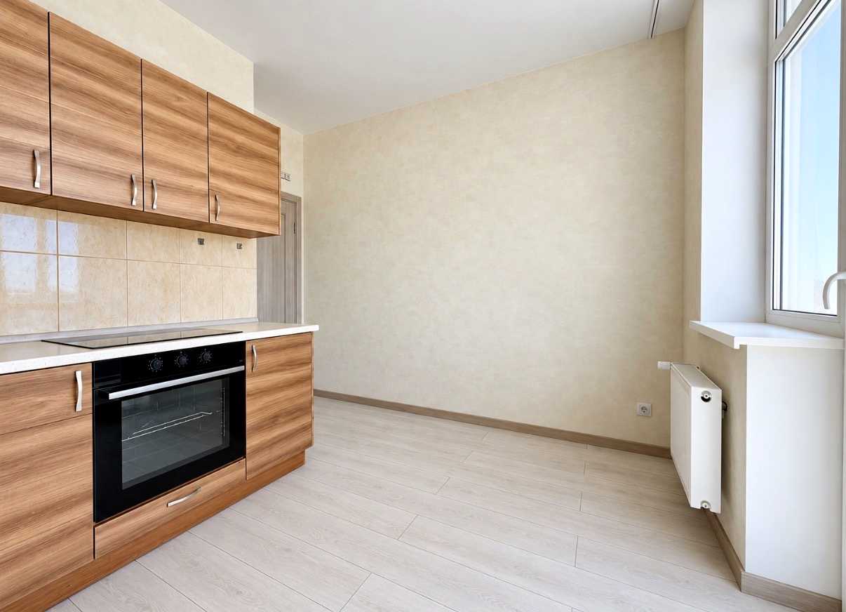1879767674072851