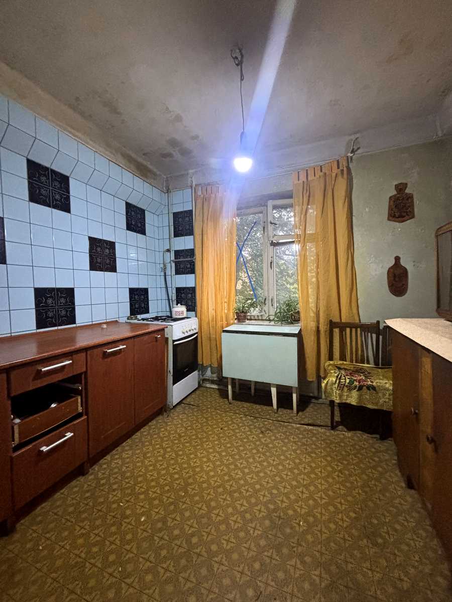 1879769299862306