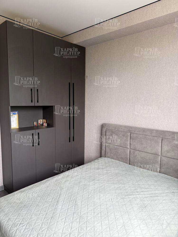 1879774444985358