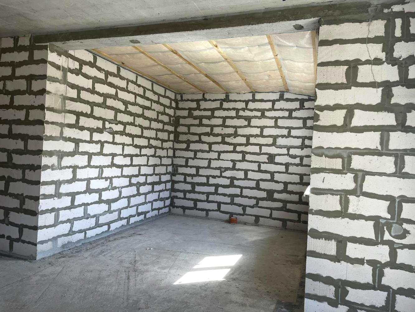 1879774654253762