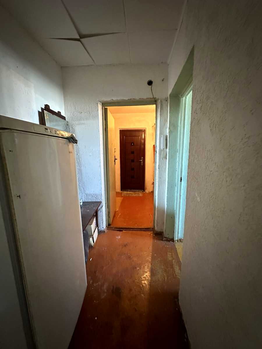 1879775985328581