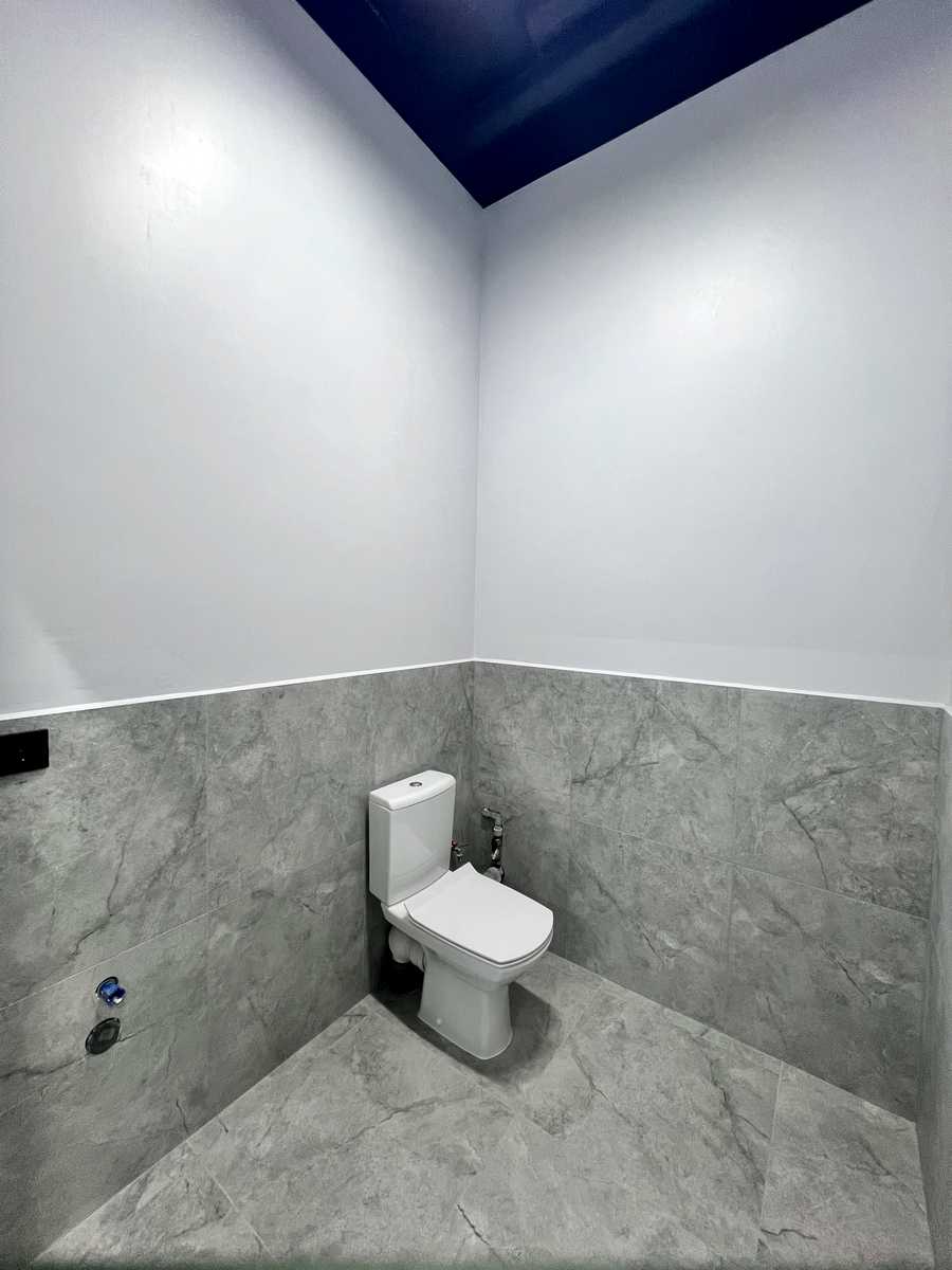 1879776209944053