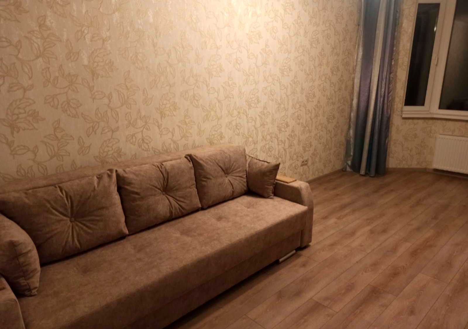 1879777439659313