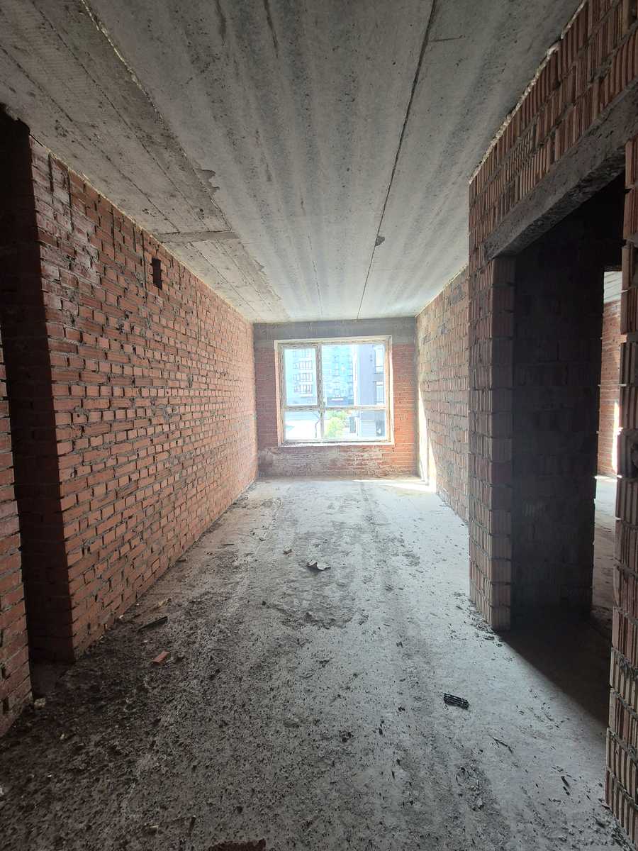 1879778410533773