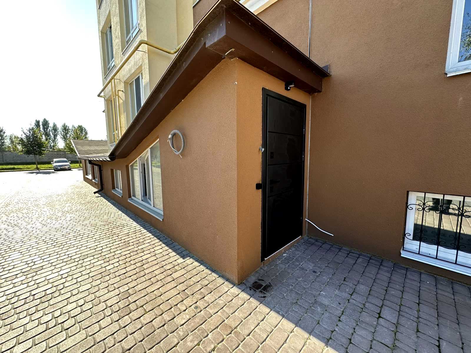 1879778875757640