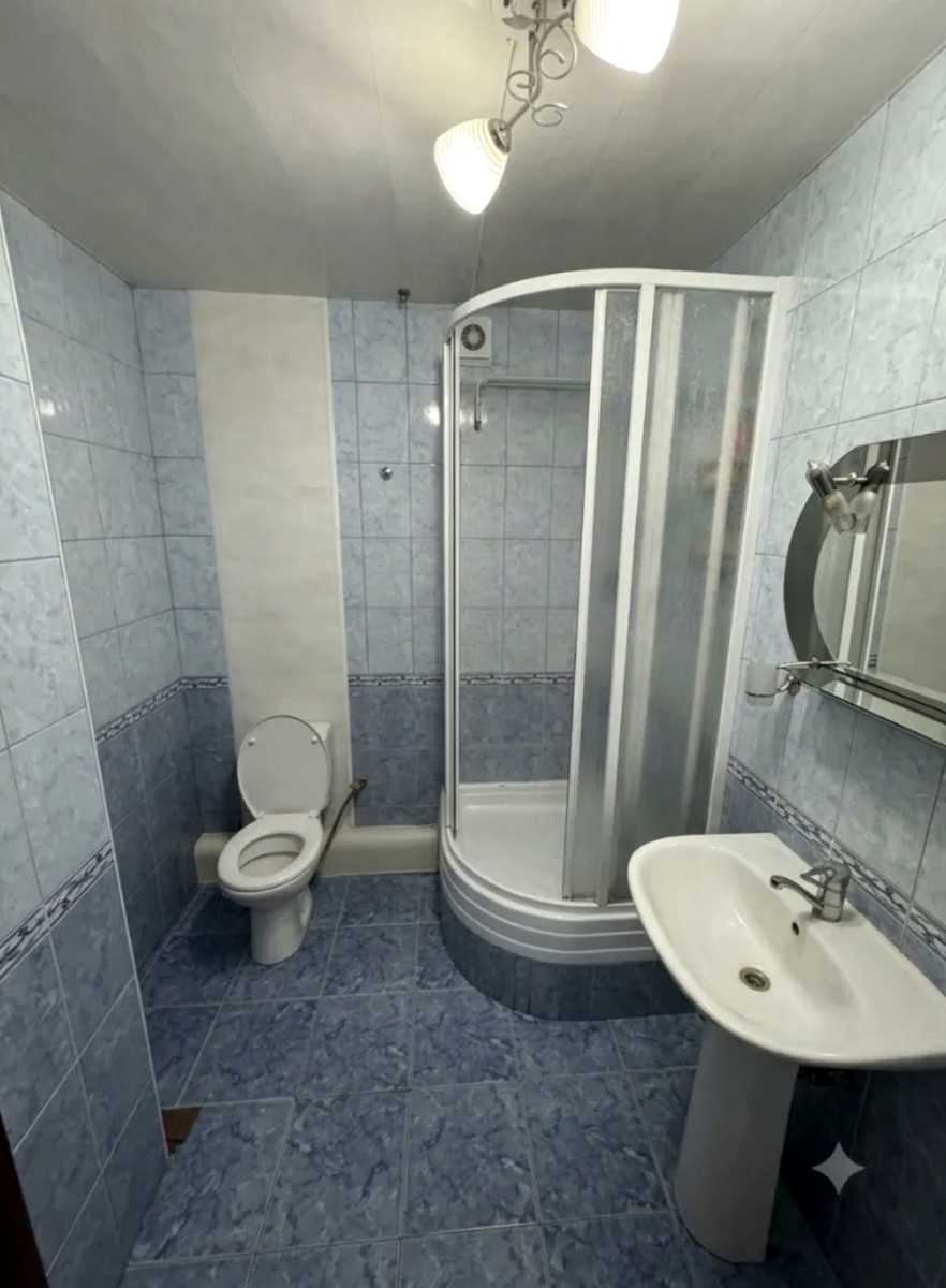 1879781374309749
