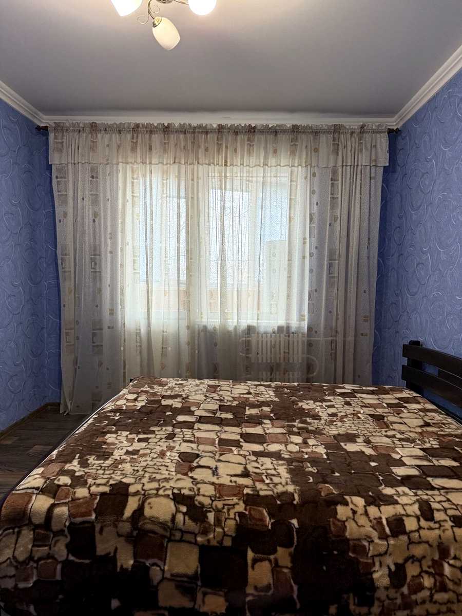 1879781658595702
