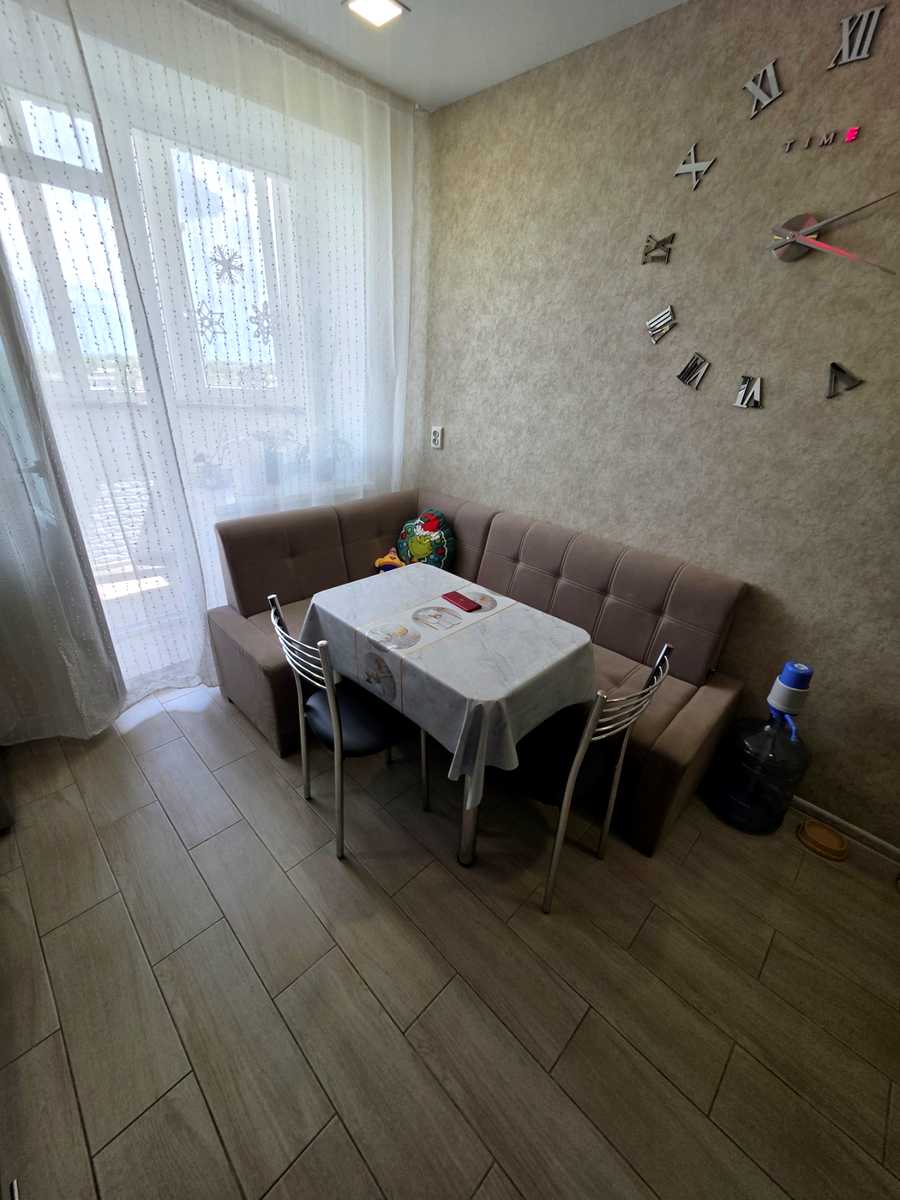 1879784397923513