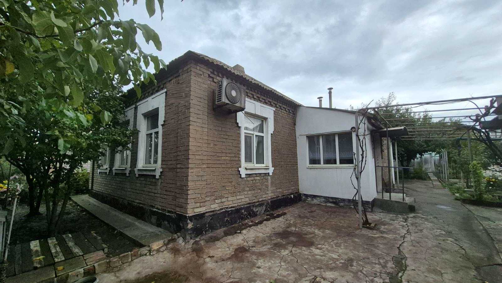 1879787281444590
