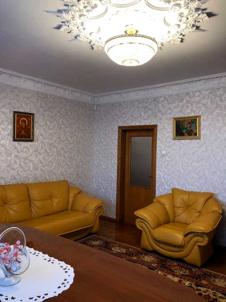 1879788598210461