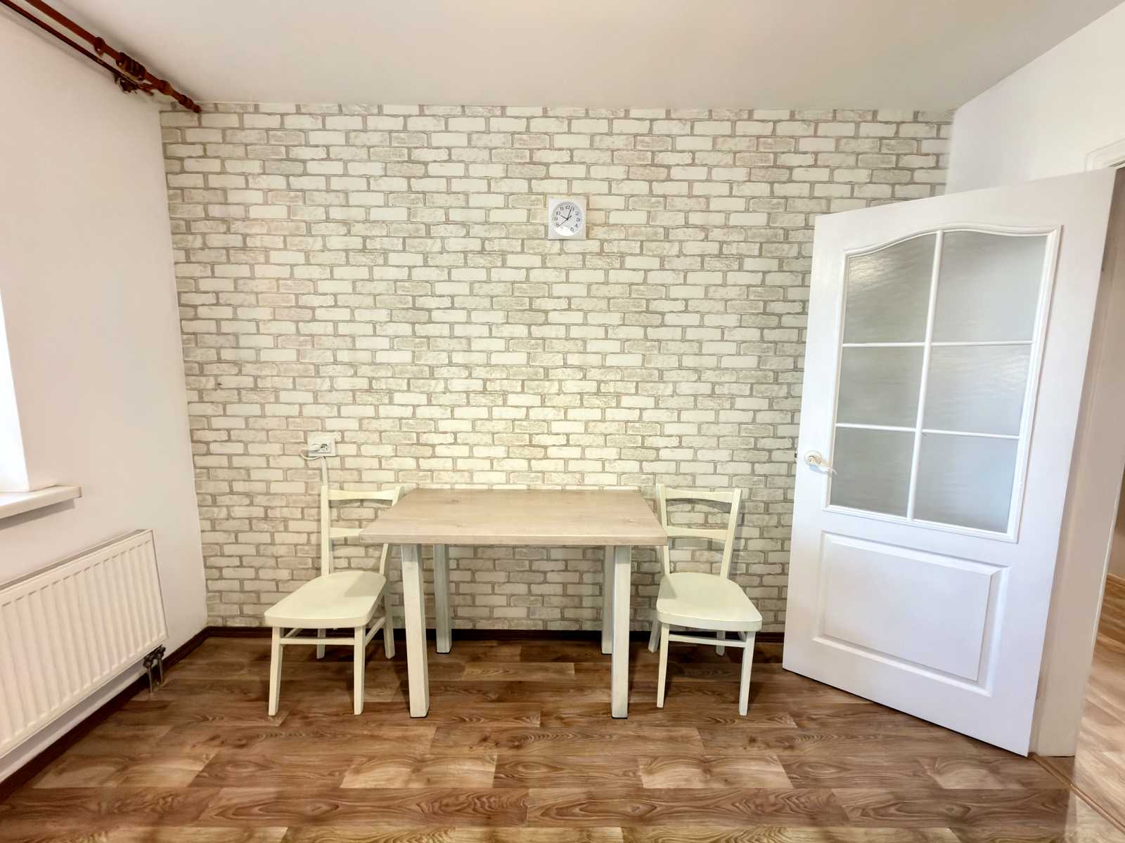 1879820365922597