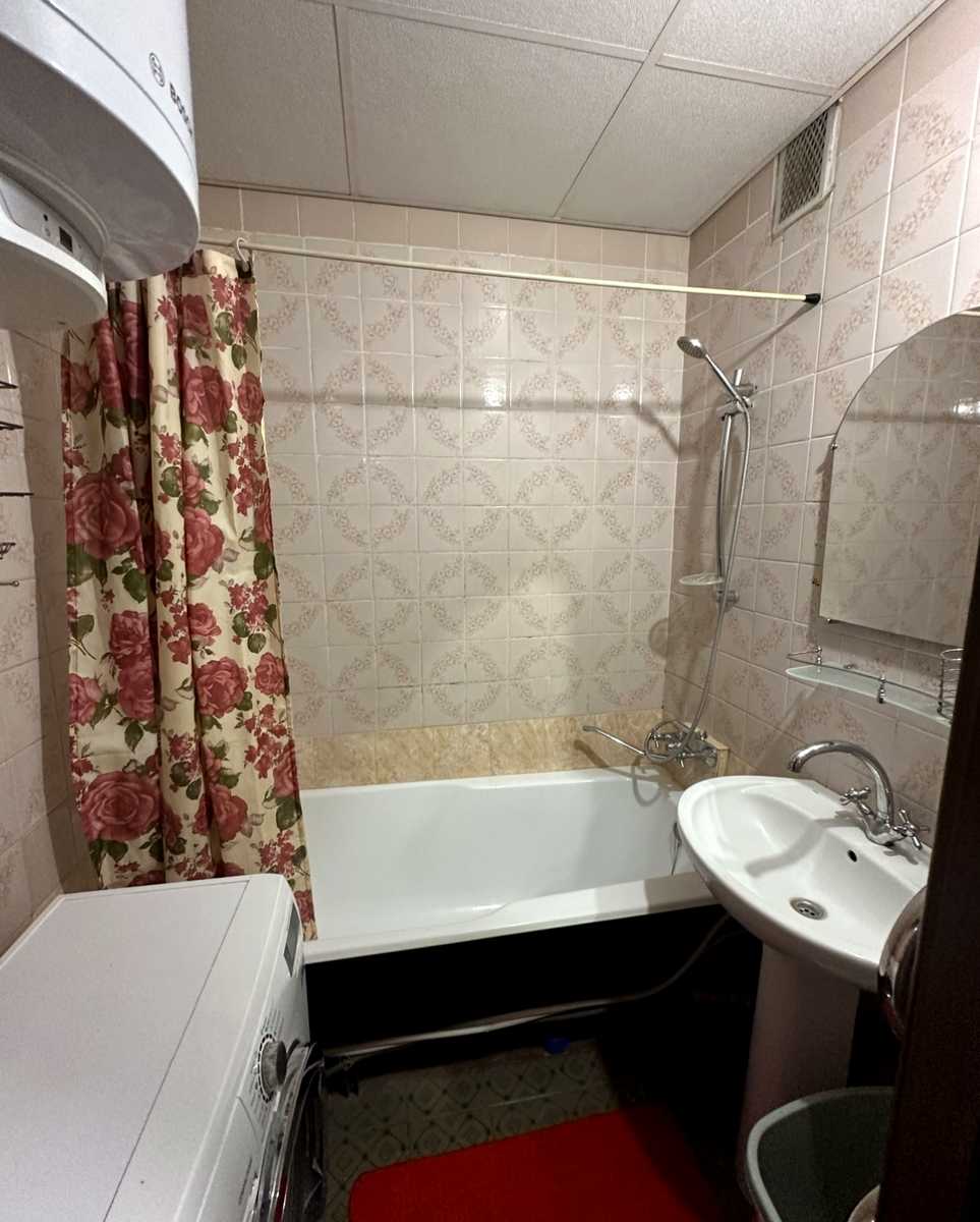 1879822675747013