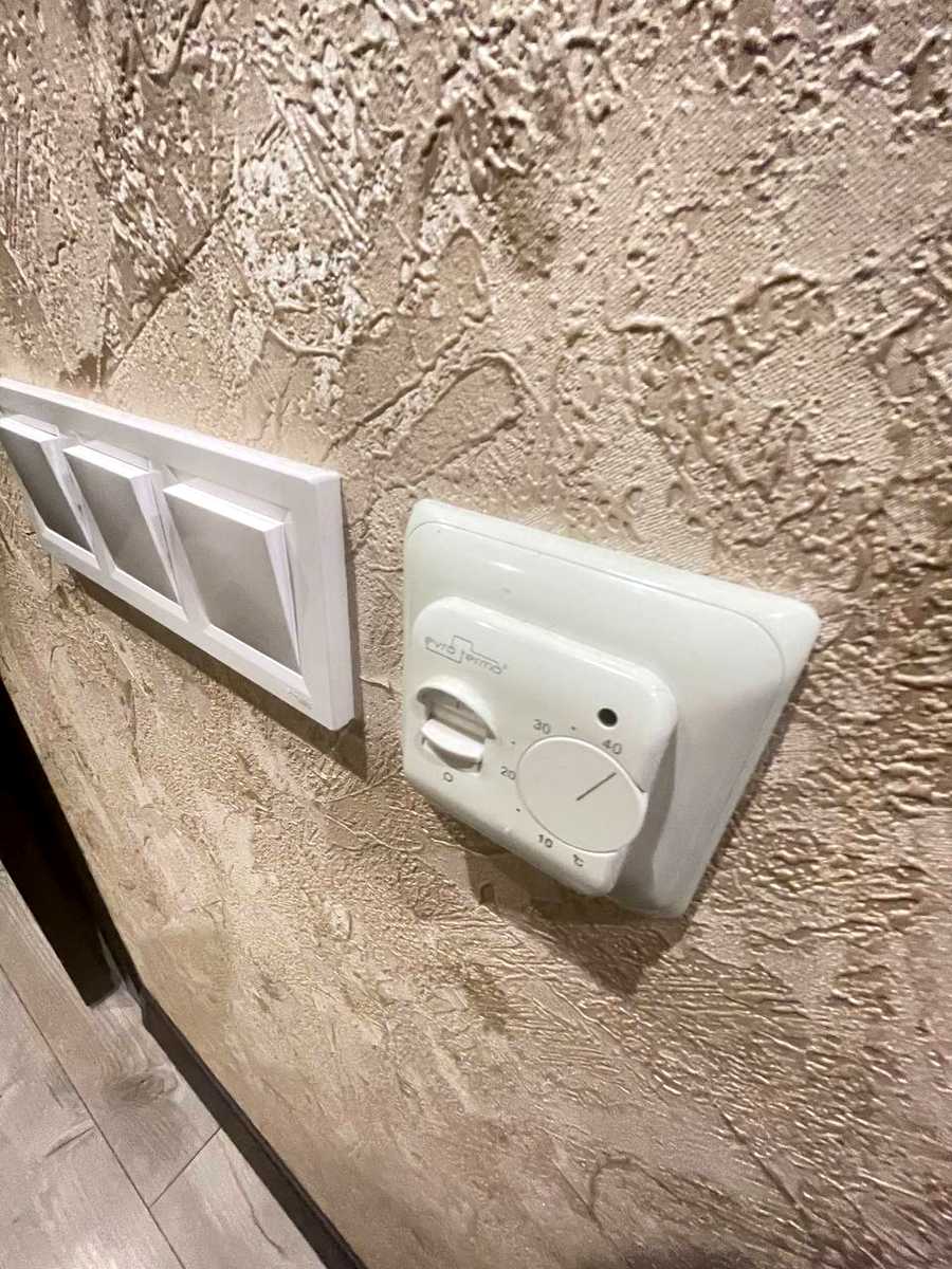 1879823612626664